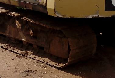 **465,000 บ.ต่อรอง/// แบคโฮ CAT E200B เครื่อง+ปั้ม เดิม แรง บูมอาร์มสวย เอวแน่น ช่วงล่าง70-75\% พร้อมใช้งาน เล่มฯ/ชุดโอนขาด ขายตามสภาพ **ขาย CAT E200B แบคโฮ สภาพดี บอดี้สวย ช่วงล่างได้ พร้อมทำงาน มีเล่มฯ ไม่มีชุดโอน HYD.EXCAVATOR CATERPILLAR E200B เครื่อง+ **465,000 บ.ต่อรอง/// แบคโฮ CAT E200B เครื่อง+ปั้ม เดิม แรง บูมอาร์มสวย เอวแน่น ช่วงล่าง70-75\% พร้อมใช้งาน เล่มฯ/ชุดโอนขาด ขายตามสภาพ **ขาย CAT E200B แบคโฮ สภาพดี บอดี้สวย ช่วงล่างได้ พร้อมทำงาน มีเล่มฯ ไม่มีชุดโอน HYD.EXCAVATOR CATERPILLAR E200B เครื่อง+