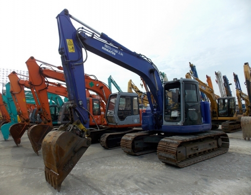 ขายครับ รถขุดมือ 2 นำเข้าจากญี่ปุ่นเองโดยตรง ยังไม่เคยใช้งานเมืองไทย