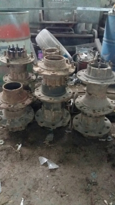 ดุม ดั้ม