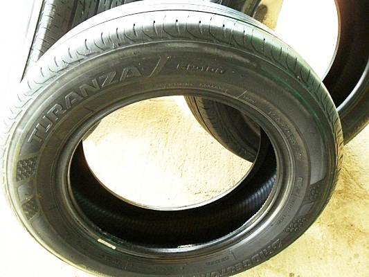 ยางขอบ15 บริดสโตน195-60-R15 ลงพื้นปลายปี15 (4เส้น3,500)นิ่มมากๆ