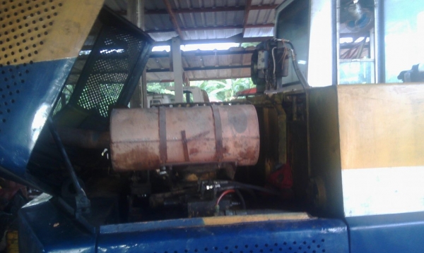 ขายถูก KOMATSU PC100-5