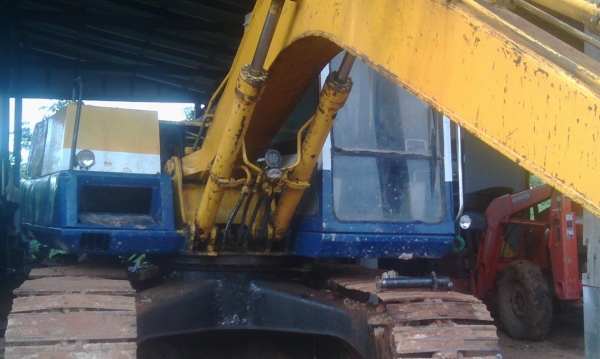 ขายถูก KOMATSU PC100-5