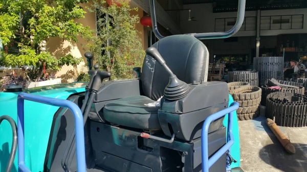 ขาย รถขุด KOBELCO รุ่น SK40SR มือสองญี่ปุ่น แทรกเหล็ก แน่นทั้งคัน มีไลน์กระแทก ระบบไว ปั้มนิ้ว คอนโทรลสั้น สวยพร้อมใช้งาน มือถือ/LINE ID : 0818753444 ขาย รถขุด KOBELCO รุ่น SK40SR มือสองญี่ปุ่น แทรกเหล็ก แน่นทั้งคัน มีไลน์กระแทก ระบบไว ปั้มนิ้ว คอนโทรลสั้น สวยพร้อมใช้งาน มือถือ/LINE ID : 0818753444