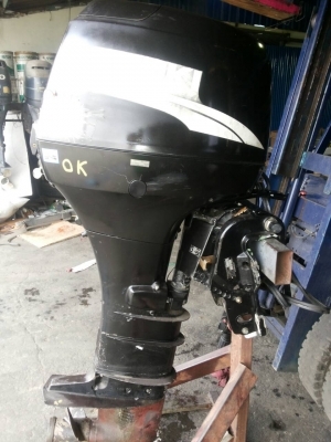 Suzuki 50HP 4 Stroke หางยาว มือสองญี่ปุ่น สภาพสวย พร้อมใช้ Suzuki 50HP 4 Stroke หางยาว มือสองญี่ปุ่น สภาพสวย พร้อมใช้