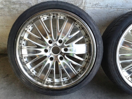 ขอบ20นิ้ว6รู สวยๆ ชุดนี้ ลดราคาเหลือ 7700 บาท