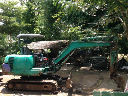 ขายรถแบ็คโฮ KOMATSU pc 30-7