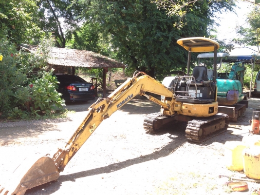 ขายรถแบ็คโฮ komatsu pc30-8