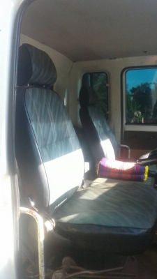 ขายรถบรรทุก ดั้ม2เพลา ร็อกกี้260แรง FXZ13NFY เครื่อง6HE1เทอร์โบอินเตอร์ เกียร์ฟูลเลอร์ พาวเวอร์ เบรกจิฟฟี่ ภายในสวย รถบ้านสภาพพร้อมใช้งาน เอกสารพร้อมโอน ราคา790,000 สนใจโทร 090-8588220คุณนะ 093-3258446คุณบิว หรือเข้าดูสินค้าอื่นๆได้ที่ www.narong2truck.co