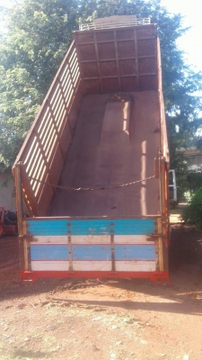 ขายรถบรรทุก ดั้ม2เพลา ร็อกกี้260แรง FXZ13NFY เครื่อง6HE1เทอร์โบอินเตอร์ เกียร์ฟูลเลอร์ พาวเวอร์ เบรกจิฟฟี่ ภายในสวย รถบ้านสภาพพร้อมใช้งาน เอกสารพร้อมโอน ราคา790,000 สนใจโทร 090-8588220คุณนะ 093-3258446คุณบิว หรือเข้าดูสินค้าอื่นๆได้ที่ www.narong2truck.co