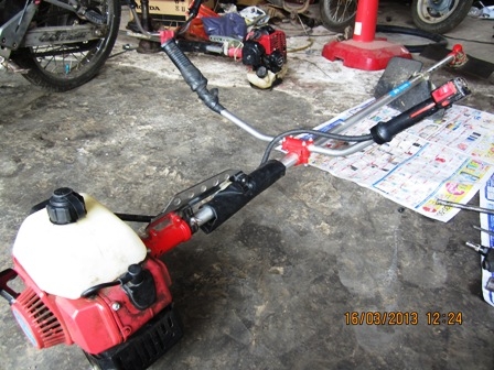 เครื่องตัดหญ้าALCOM  AL489 สาพใหม่ ราคาถูก