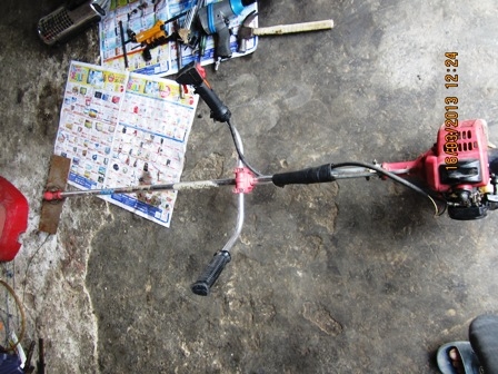 เครื่องตัดหญ้า Mitsubishi TL261 สภาพดี ราคาถูก ของแท้ครับ เครื่องตัดหญ้า Mitsubishi TL261 สภาพดี ราคาถูก ของแท้ครับ