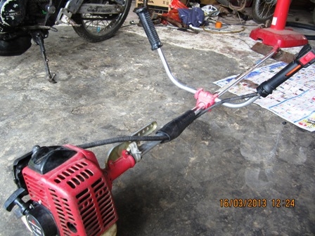 เครื่องตัดหญ้า Mitsubishi TL261 สภาพดี ราคาถูก ของแท้ครับ