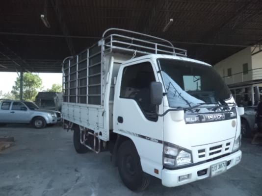 ขายลูกกระบะพร้อมคอก ถอดจาก  NKR ปี 2010