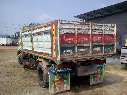 6ล้อ ดั้มใหญ่HINOเมกก้า220HP