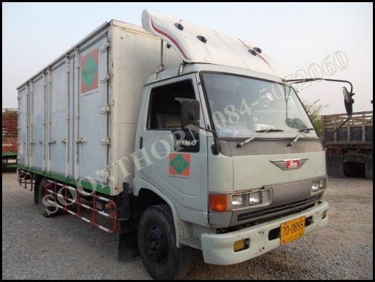 ขายด่วน รถบรรทุก 6 ล้อ HINO FC2W  120 แรง ซุบเปอร์เสี่ย รถห้างแท้(ตู้ 10 บาน ไม่มีเสากลาง) รถสภาพสวย พร้อมใช้ ราคาสุดคุ้ม