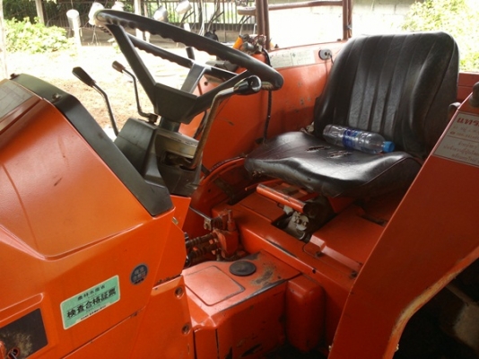 ขายรถไถ kubota L1-26 ใบมีดดันหน้าผาน 6