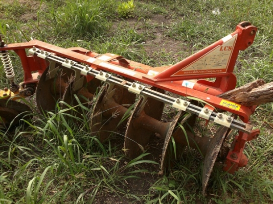 ขายรถไถ kubota L1-26 ใบมีดดันหน้าผาน 6