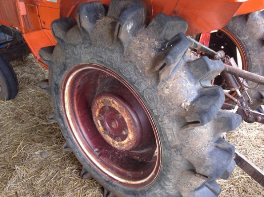 ขายรถไถ kubota L1-26 ใบมีดดันหน้าผาน 6