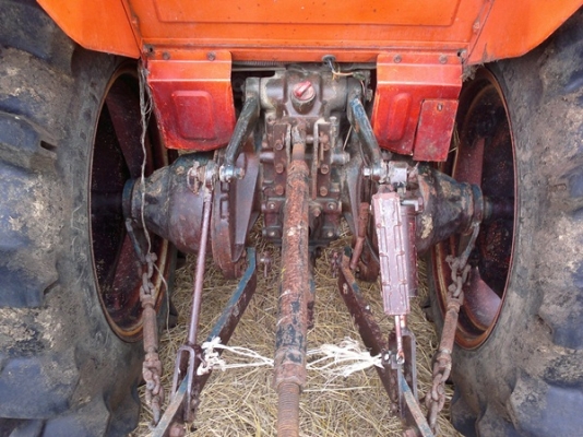 ขายรถไถ kubota L1-26 ใบมีดดันหน้าผาน 6