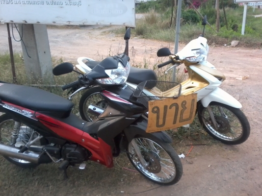 ขายเวฟ110i สีดำแดง