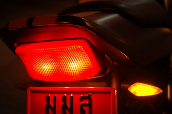 --ขาย CB400 ดำด้านขาดส้ม พร้อมท่อสูตรยางเต็ม สภาพสวยๆๆ<<สรรพสามิต>>--