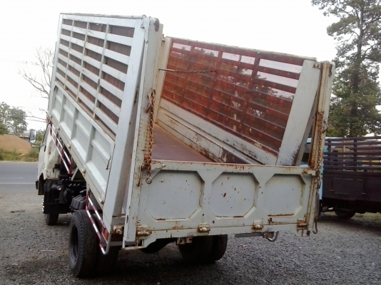 ขายหกล้อดั้มเครื่อง 165แรง แรงจัดประหยัดจริง ราคาแค่ 650000 บาทหรือให้จัดเป็นดั้มดินให้ก็ได้นะครับราคาเดิมครับหรือรองต่อรองดูก่อนก็ได้