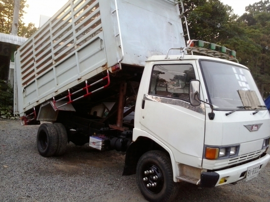 ขายหกล้อดั้มเครื่อง 165แรง แรงจัดประหยัดจริง ราคาแค่ 650000 บาทหรือให้จัดเป็นดั้มดินให้ก็ได้นะครับราคาเดิมครับหรือรองต่อรองดูก่อนก็ได้