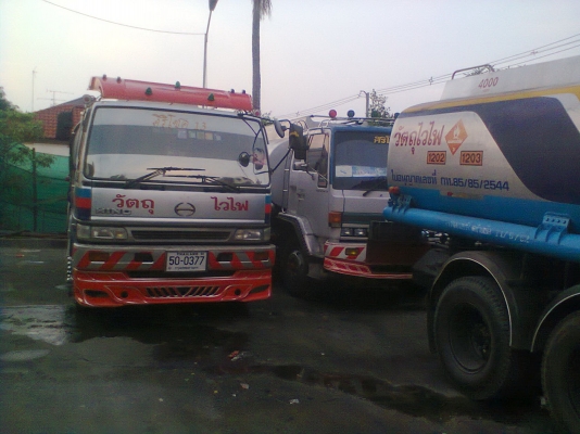 ขายรถน้ำมันมือ2  สภาพดี