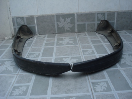 ขายติ่งหลังรถเก๋งงาน พลาสติก  JAPAN