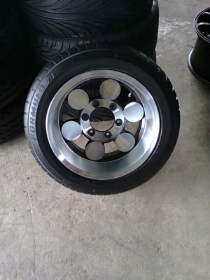 ขายล้อ 6 รู 1 คู่ กว้าง8.5-27อ๊อฟลึกลายมิกกี้เมาส 4500  0806260417