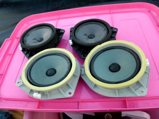 ขายลำโพง วีโก้เดิม 4ดอกๆละ150-บาทครับต่อรองได้