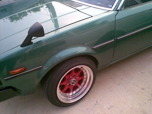 ขายรถ TOYOTA KE70  DX สีเขียว 4ประตู เครือง 4K ล้อแม็กขอบ 15 XXR กว้าง8นิ้ว สีแดง