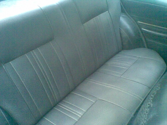 ขายรถ TOYOTA KE70  DX สีเขียว 4ประตู เครือง 4K ล้อแม็กขอบ 15 XXR กว้าง8นิ้ว สีแดง