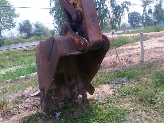 ขาย..รถขุด KOMATSU PC200-5 รถสวย มีทะเบียน