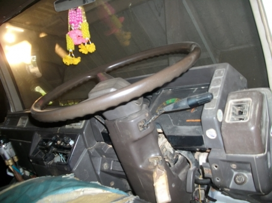 สิบล้อ FUSO TD ตาเหลี่ยม เบรคใหญ่เพลาบุ๋ม กระบะดั๊ม KAC 10 เกียร์