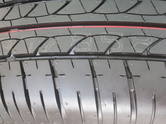 ขายกะทะล้อ nissan almera 14" 4/100 +ฝาครอบ+ยางปี13(081-3747940)