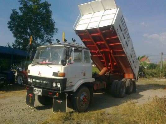 ขายรถมิสซู FUSO บรรทุก 10 ล้อ  2 เพลา ดั้มพร้อมใช้งาน