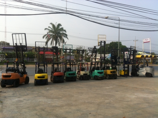 ขายฟอร์คลิฟต์     แท้จาญี่ปุ่น สีเดิมและตัวถังสภาพเดิมจากญี่ปุ่น     นำเข้าจากญี่ปุ่น  ไม่เคยใช้งานในเมืองไทย สภาพ พร้อมใช้งาน  เราเน้นตัวถังและสีเดิมจากประเทศญี่ปุ่น