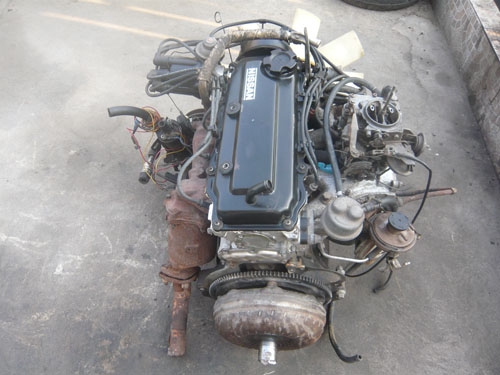 ขายครื่องยนต์เบนซินขับหลังตระกูลZ18