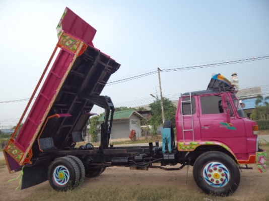 เพื่อนฝากขายรถ6ล้อฮีโน่ดั้ม ตกแต่งเต็มสูตร.. สภาสวยๆๆพร้อมใช้งานคับ(เจ้าของรถไปรับใช้ชาติคับ)