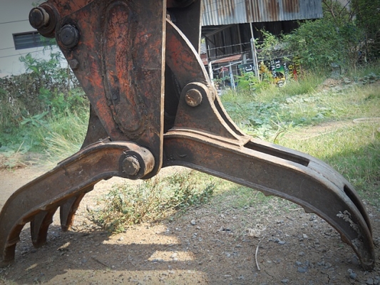 ตัวคีบเหล็กคีบไม้ของเก่านอกสนใจโทร 082-7211671 อี๊ด สองห้อง ตัวคีบเหล็กคีบไม้ของเก่านอกสนใจโทร 082-7211671 อี๊ด สองห้อง