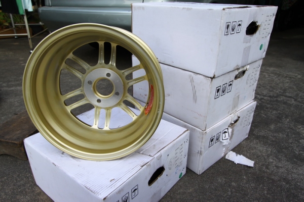 ล้อ15 RPF1 4รู100 กว้าง6.5 ออฟ38 สีทอง