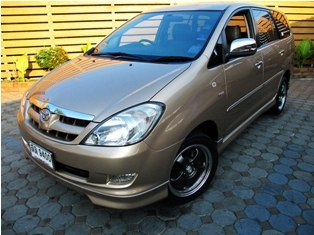TOYOTA	INNOVA 2.0 V VVT-I