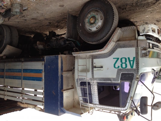 ขายรถสิบล้อISUZUROCKY210