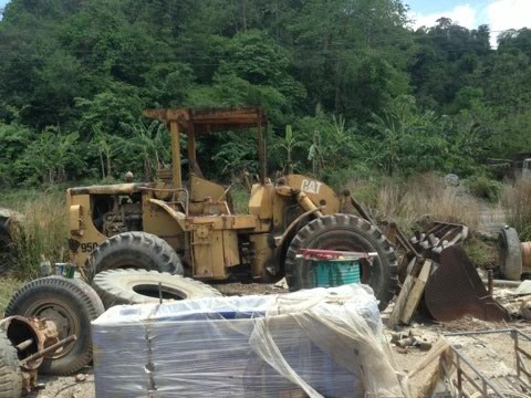 ขายรถตักล้อยาง CAT 950B รถพร้อมใช้งาน สนใจโทร 0819701072