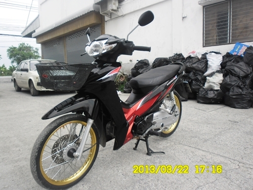 wave110iปี54รถบ้านมือเดียวเครื่องดีมากสีสวยภาษีไม่ขาดวิ่งน้อย8200km wave110iปี54รถบ้านมือเดียวเครื่องดีมากสีสวยภาษีไม่ขาดวิ่งน้อย8200km