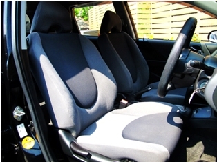 HONDA	JAZZ 1.5 IDSI TOP