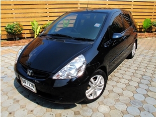 HONDA	JAZZ 1.5 IDSI TOP