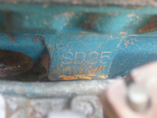 ขายเครื่องยนต์ดีเซล Nissan Sd25 2500cc