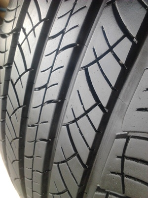 ขายยาง235/55/17 ปี 0211 MICHERLIN Tour HP 1 ชุด